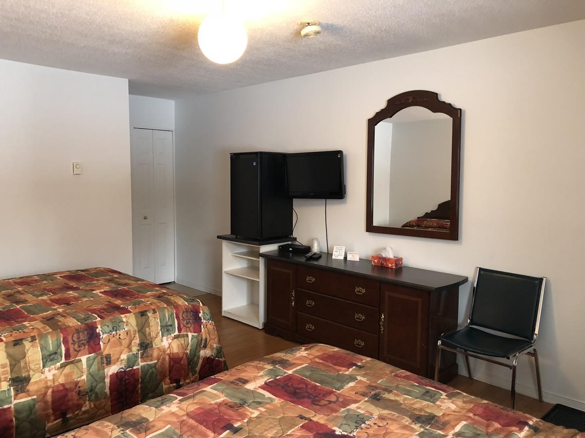 Motel Bryson Экстерьер фото